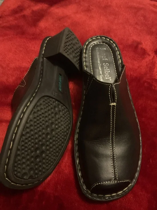 Josef Seibel Women’s Black Leather Slip-On Mules Size 7.5 Retail $175 Worn Once - Picture 3 of 5